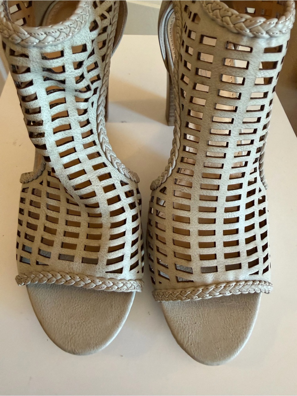 Laser-Cut Braided Cuff Women’s Sandals in Light Taupe